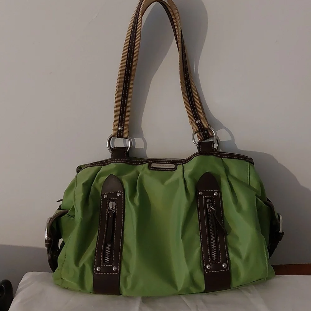 Franco Sarto green nylon shoulder bag - Picture 1 of 8